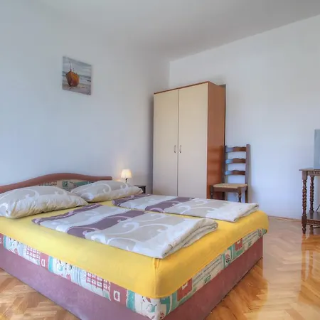 Apartments Irena Jezera Room photo