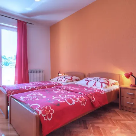 Apartments Irena Jezera Room photo