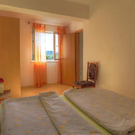Apartments Irena Jezera Room photo