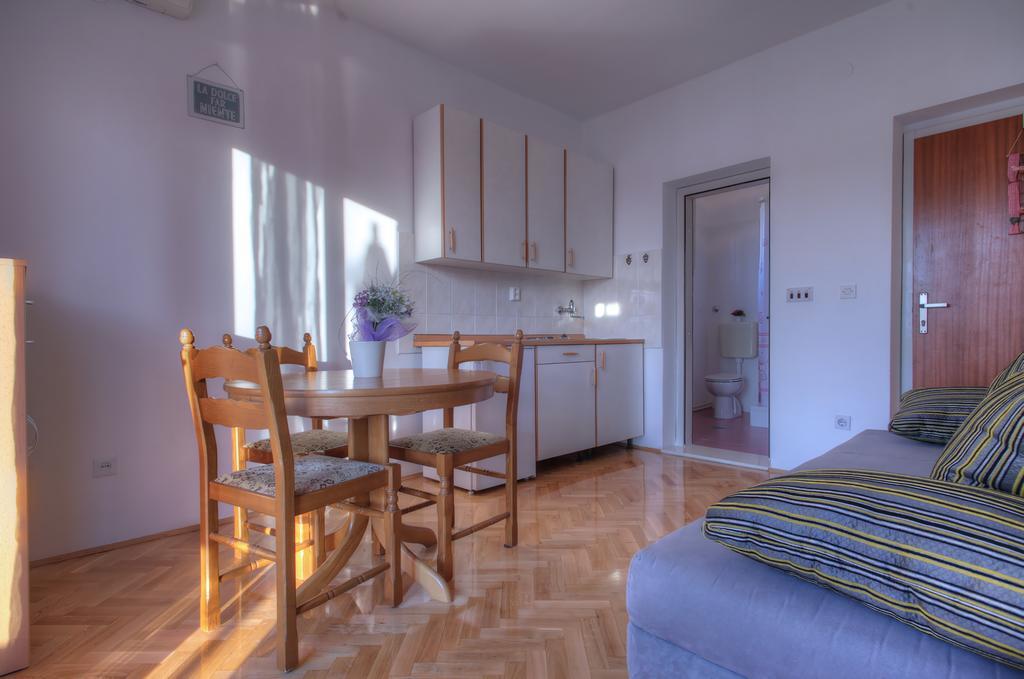 Irena Apartment