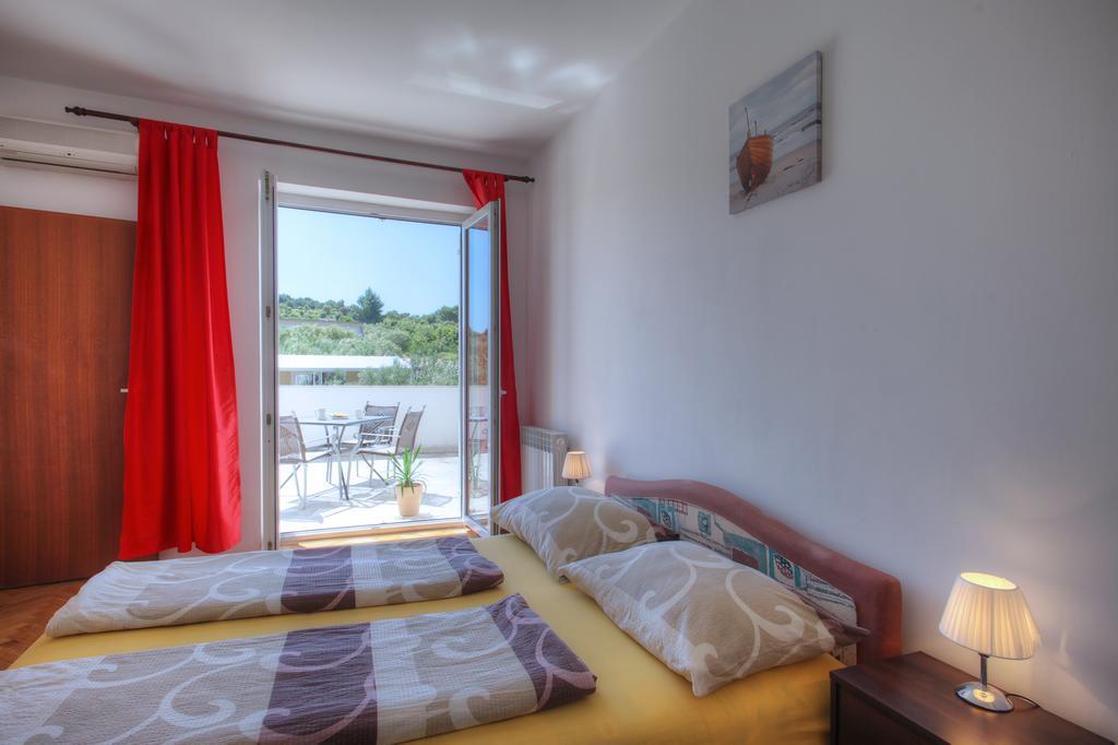 Apartment Irena *