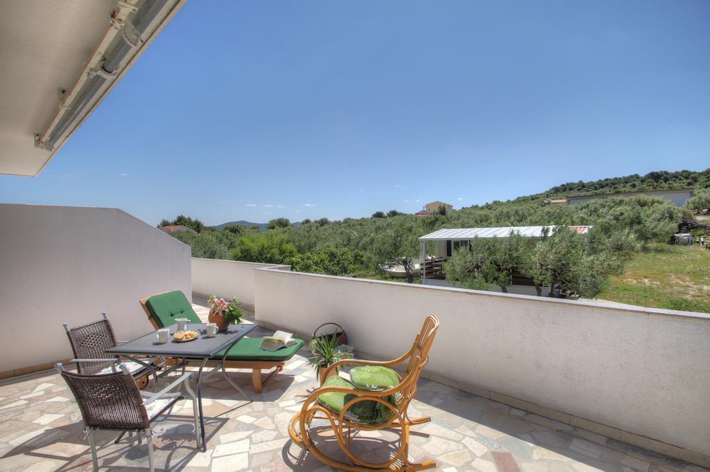 Apartment Irena Jezera